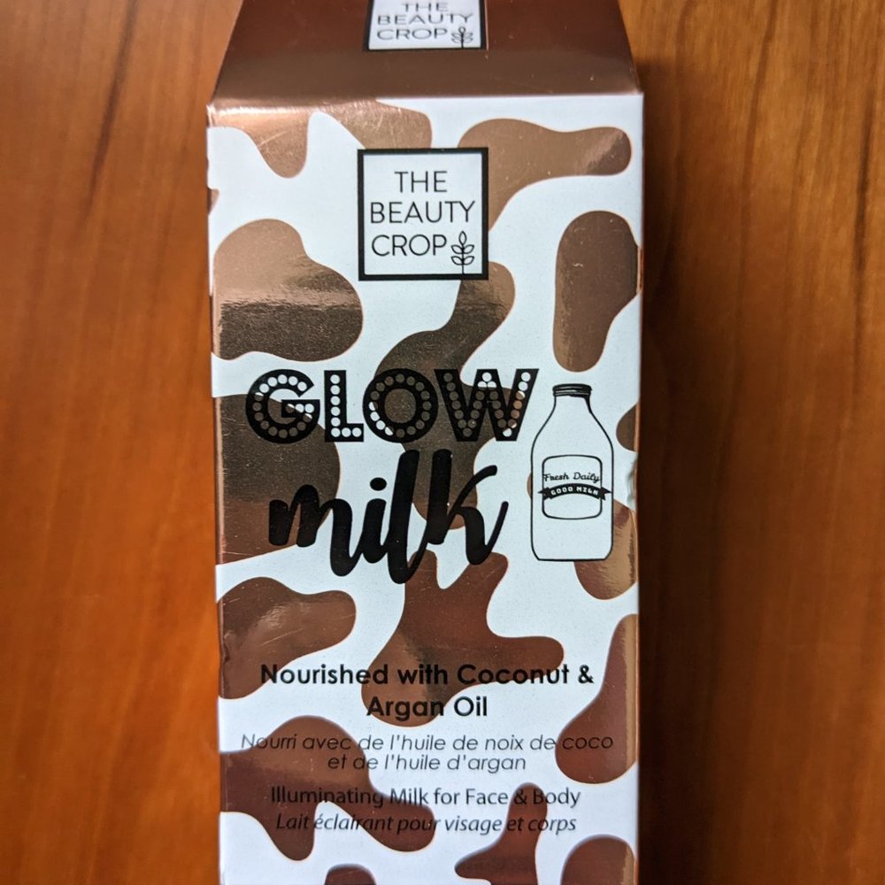 The Beauty Crop Glow Milk Blind Date